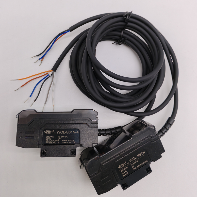 高性能颜色光纤放大器